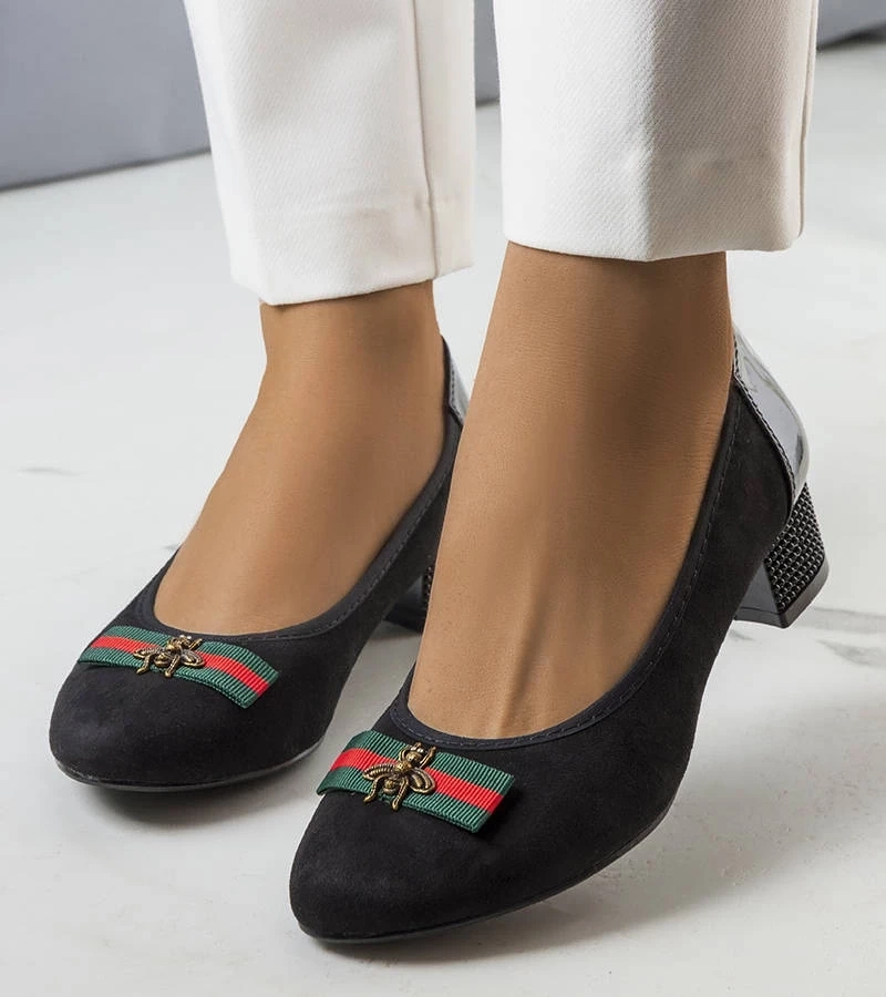 Gemre Pantofi negri Manelia