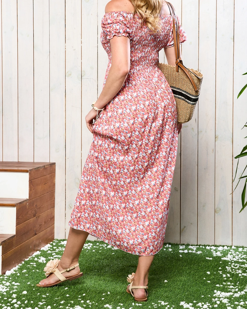Resti Coral women's midi dress with floral pattern - Clothing