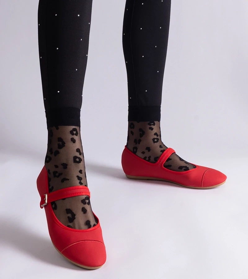 Gemre Balerini roșii cu finisaj mat, cu închidere cu cataramă Longhola