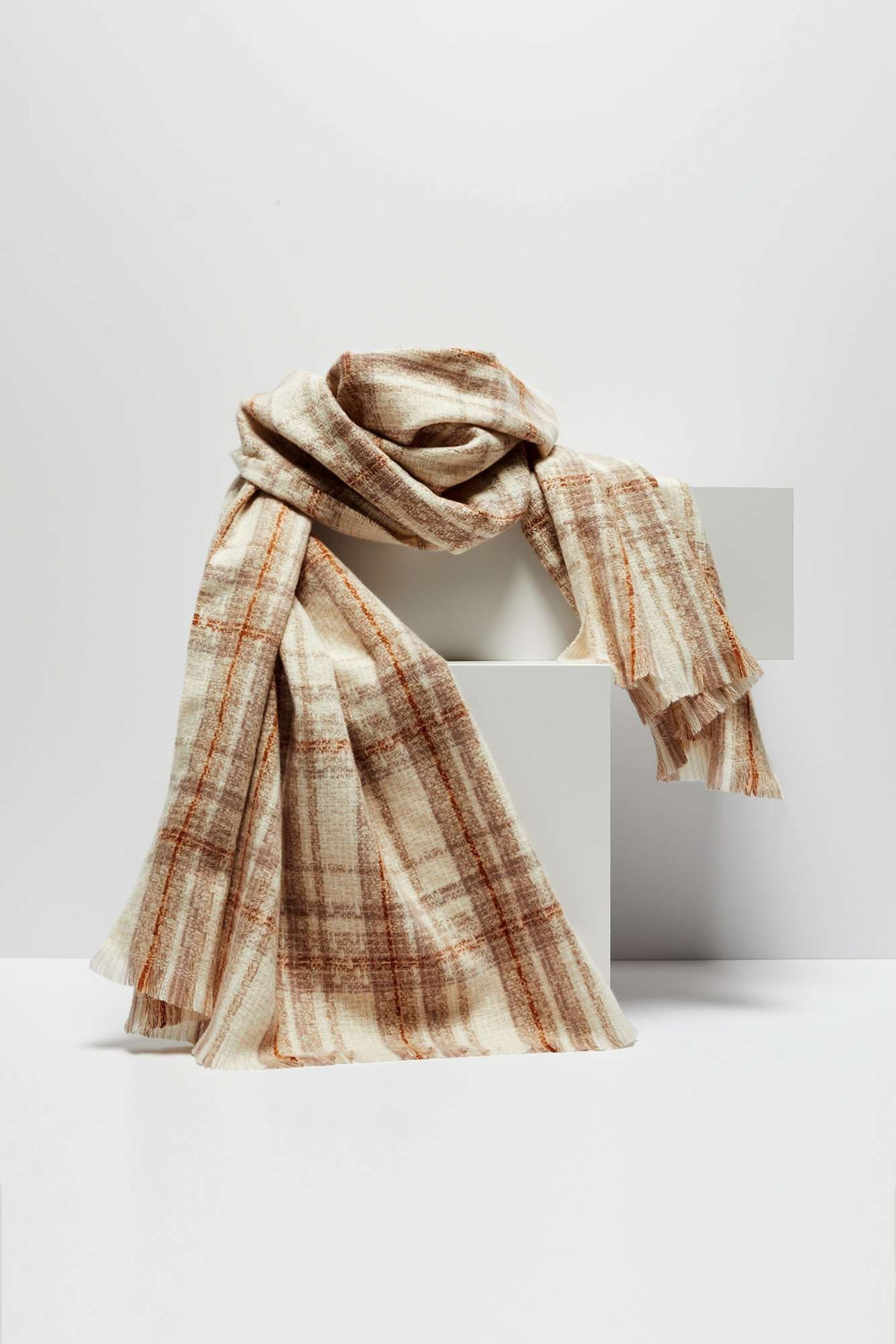 Marisse Wide checkered scarf