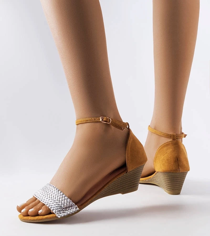 Gemre Sandale cu toc cu platformă Veltri argintie