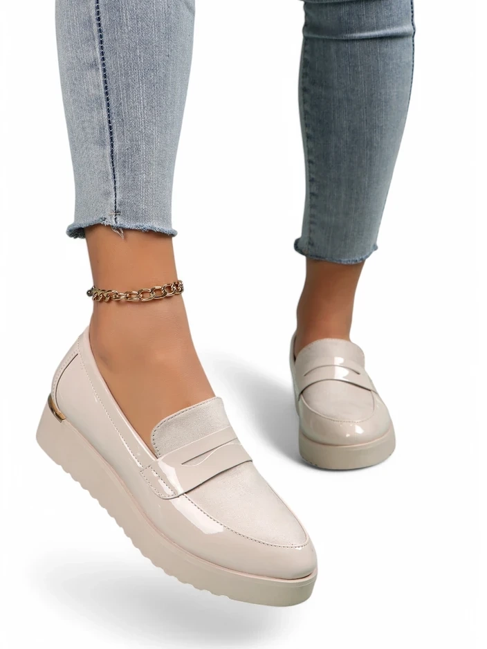 Resti Women&#039;s Patent Moccasins Afidale