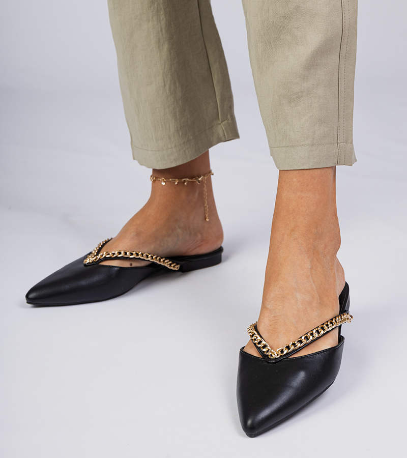 marka niezdefiniowana Black elegant slides decorated with a chain Gerita