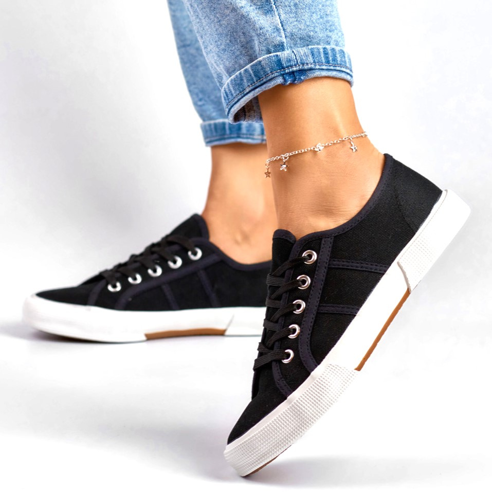 primohurt Czarne niskie trampki