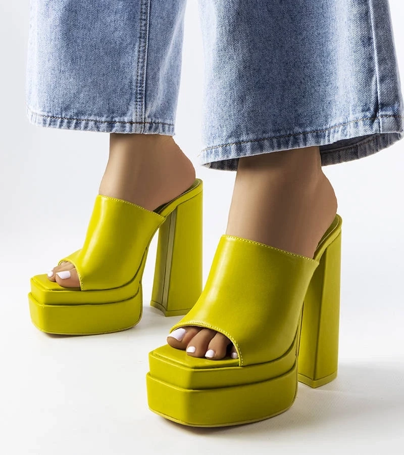 D/CEO Grey pumps Gemma