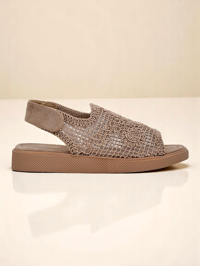 Resti Women’s Levay openwork sandals with an upper
