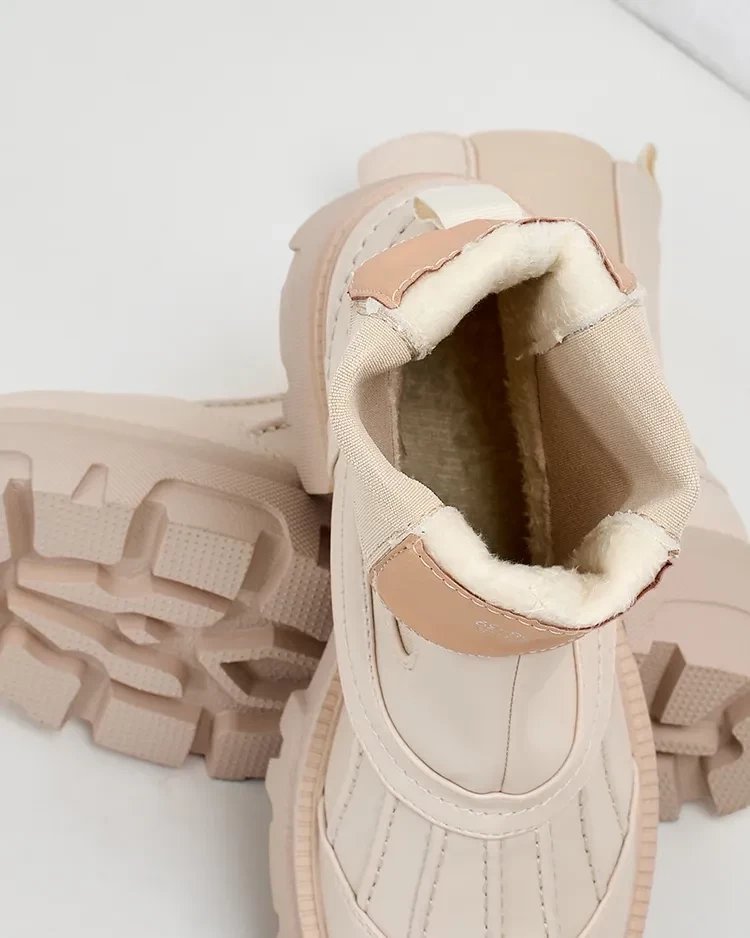 Resti Women&#039;s boots on thicker sole Ivien