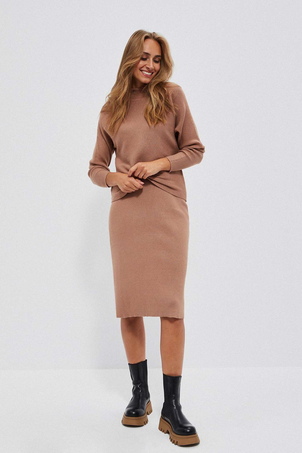 Pencil skirt - beige