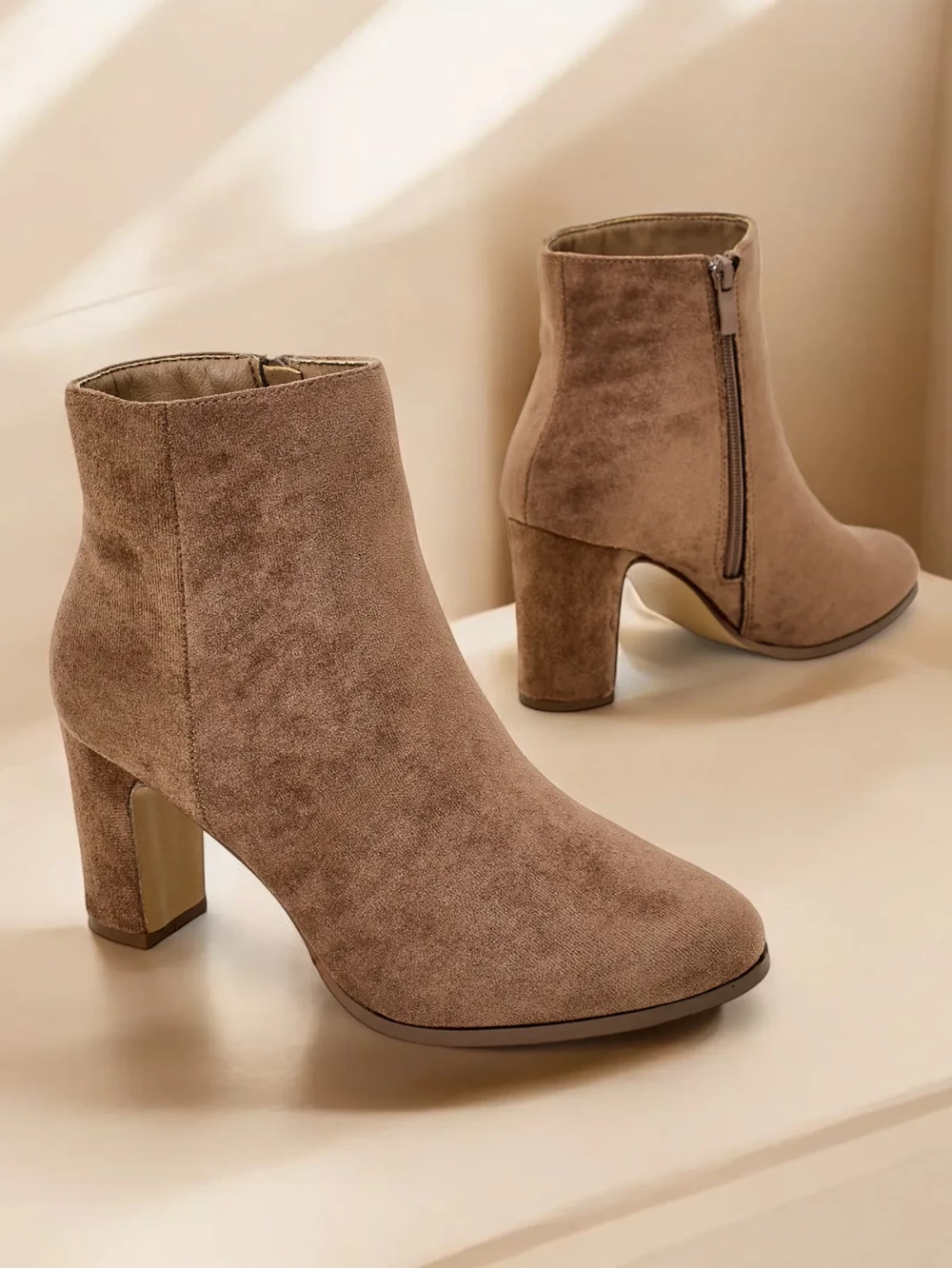 Resti Women's ankle boots on the heel Wierod