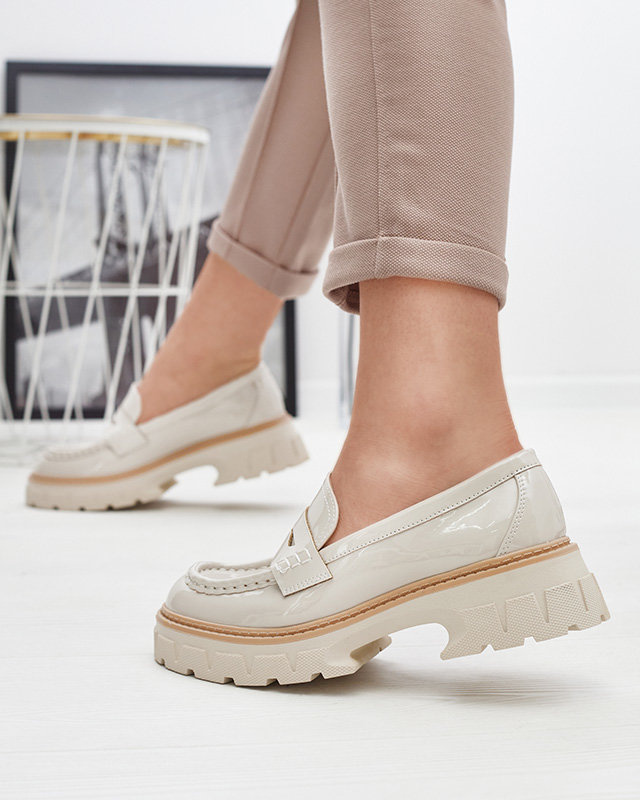 Resti Beige lacquered moccasins for women Mewira - Footwear