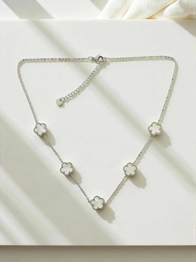 Resti Sofia Argentum – сребърно колие с цветя