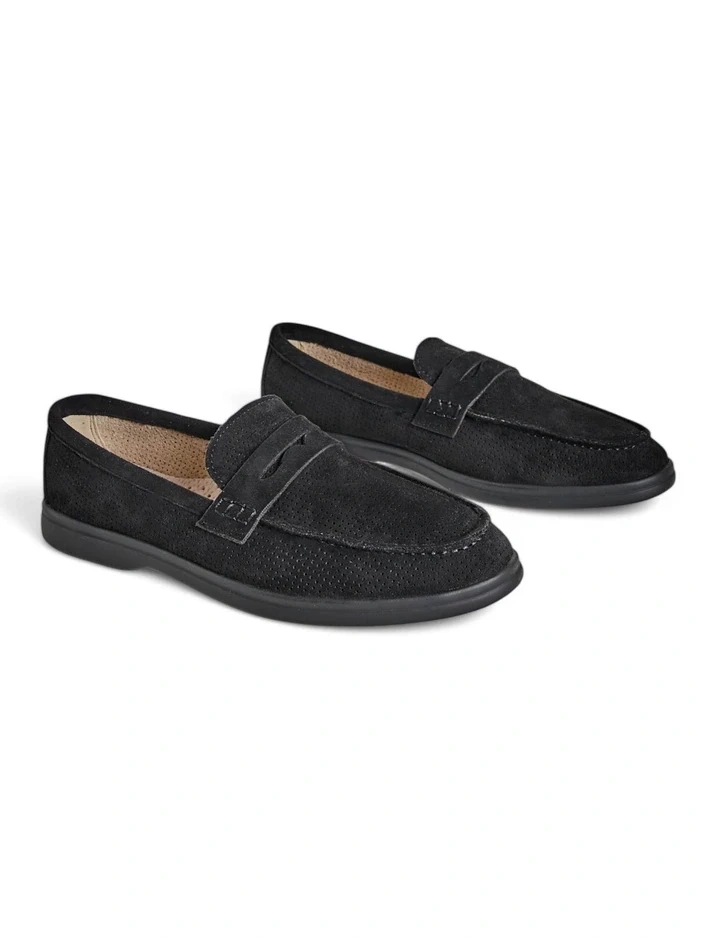 Resti Women's perforated moccasins Sierros