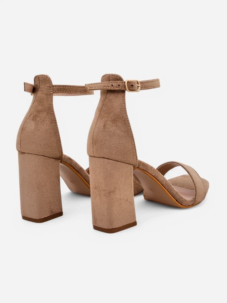Resti Women's eco suede sandals Qwadrat