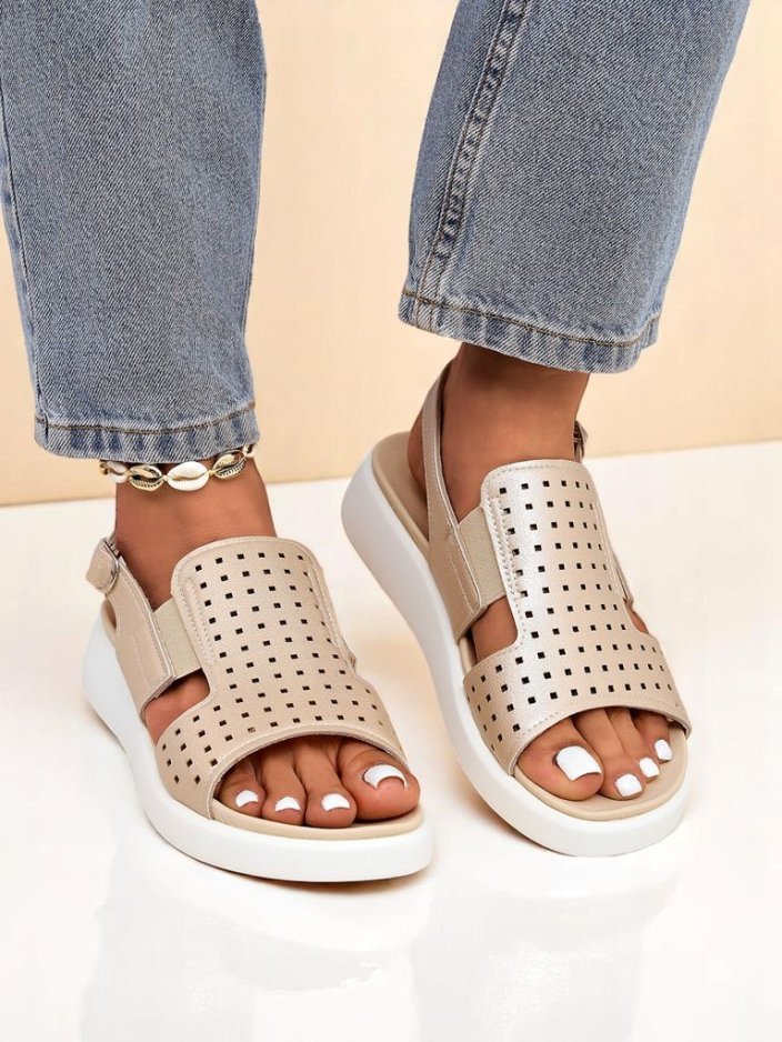 Resti Women's BreezyStep Thick Sole Sandals
