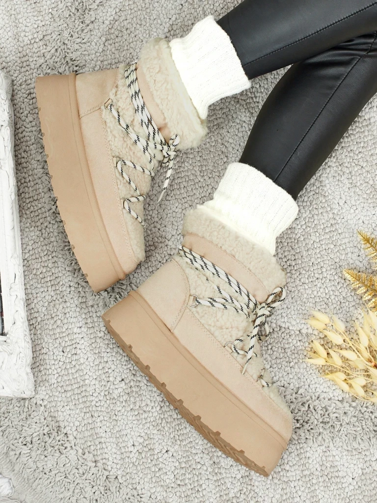 Resti Danira Women&#039;s Snow Boots