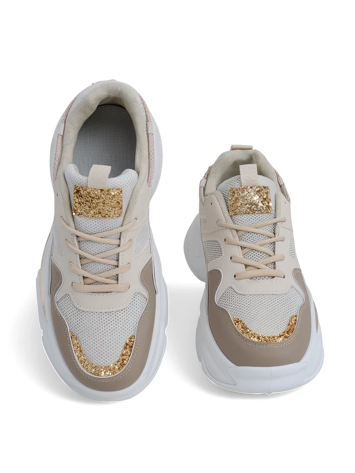 Resti Women's sneakers with a thicker sole Lesalli