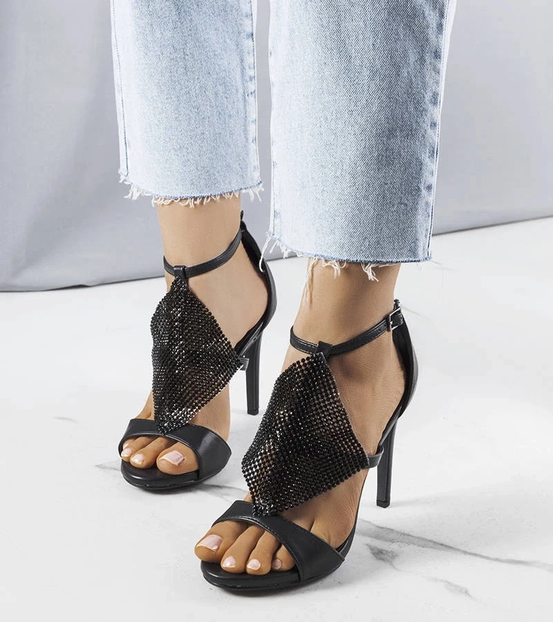 Gemre Sandale stiletto Caleb elegante de culoare neagră