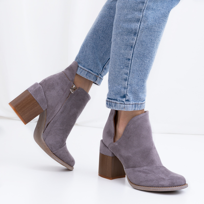 Resti Grey women&#039;s cutout boots Plinara - Footwear