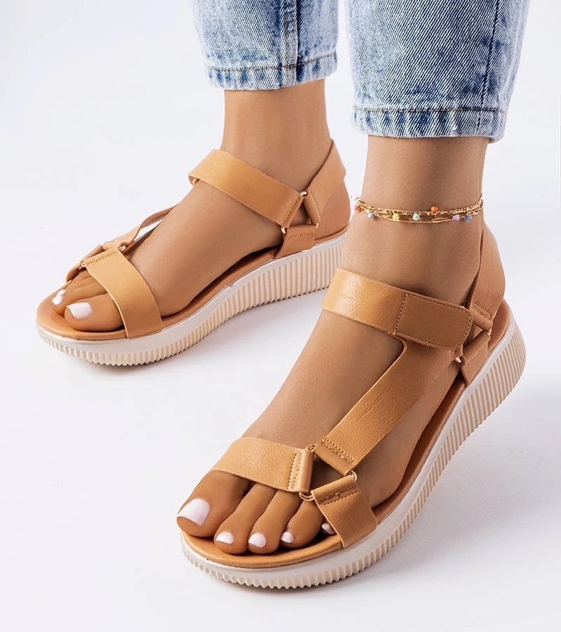 D/CEO Yellow sandals Dolores