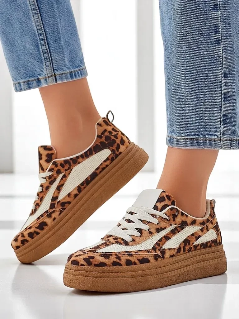 Resti Women&#039;s sports sneakers Detti