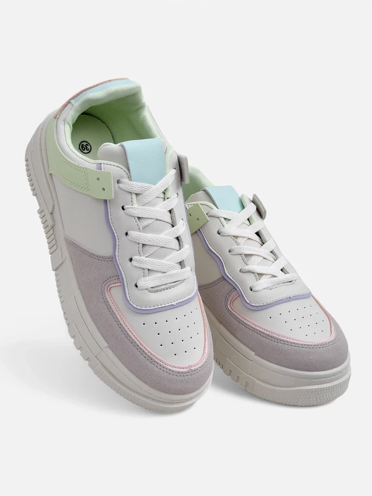 Resti Women's sports sneakers Vante