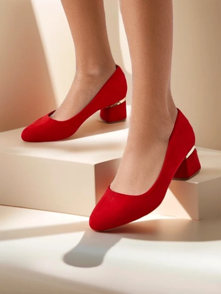 Resti Women&#039;s low-heeled pumps Agan