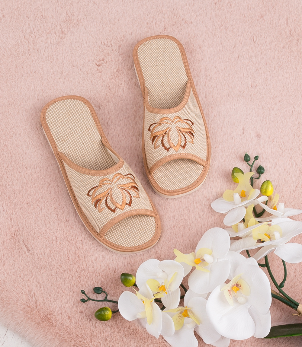 Дамски чехли Natural Style NS-015 Бежов Лотос