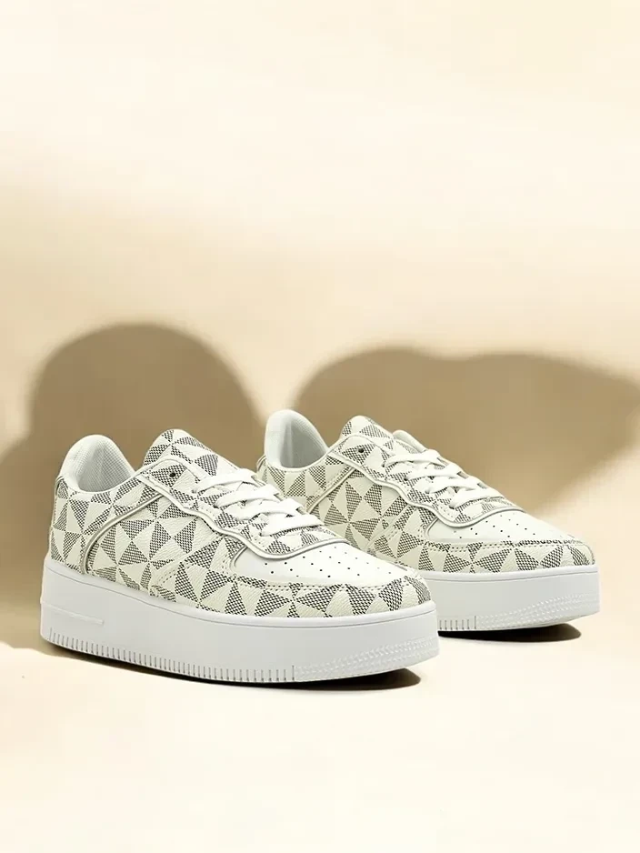 Resti Women's sports shoes with Ozofio print