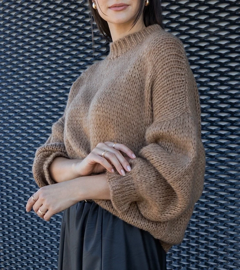 UR/CEO Bronze asymmetrical sweater Castia