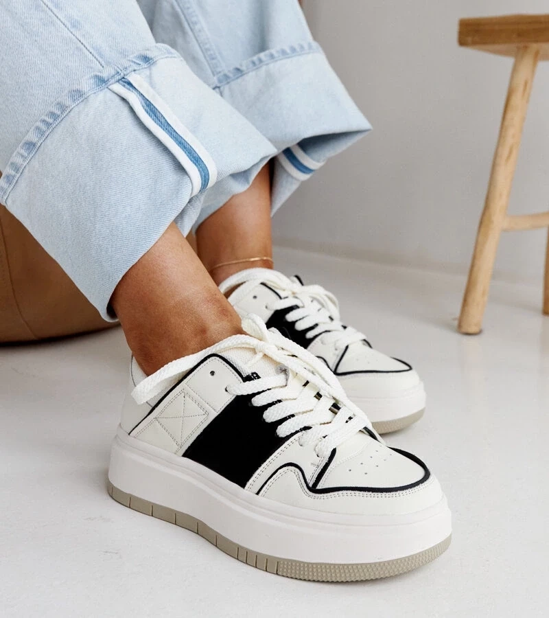 Gemre Adidași de piele alb-negru cu talpă groasă Abrar