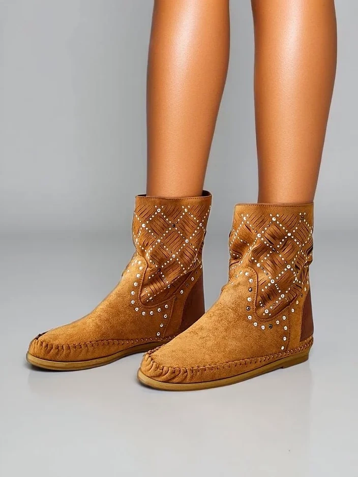 Resti Women's ankle boots with low wedge and studs Indian Style