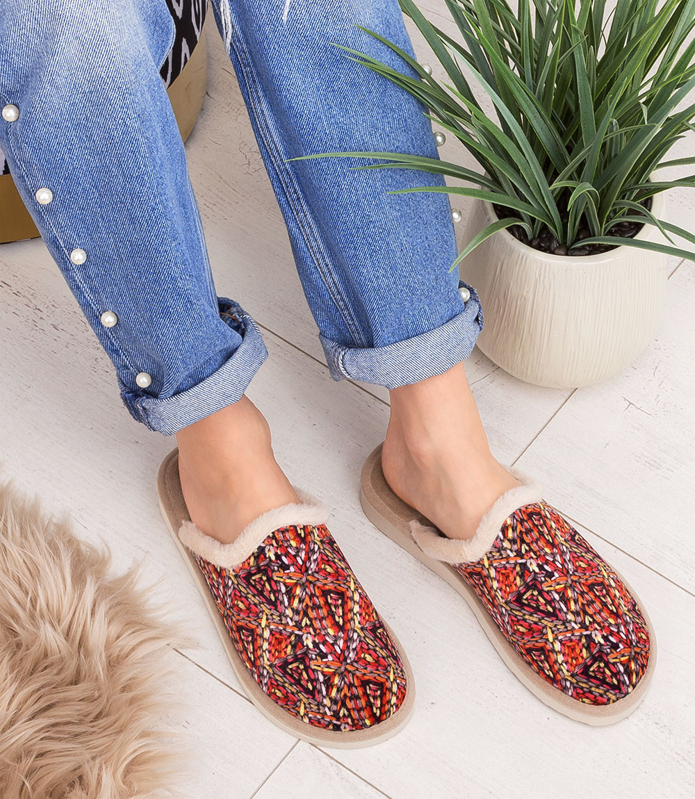 Дамски бежови чехли Natural Style NS-103