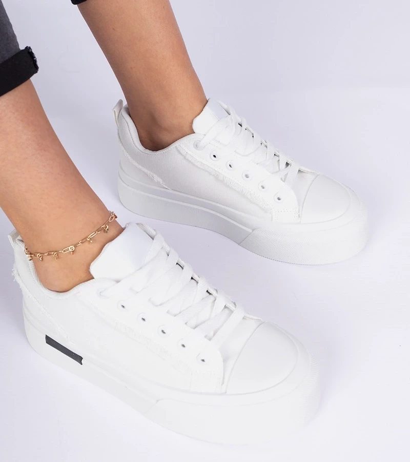 marka niezdefiniowana White women's canvas sneakers on a platform Verinos