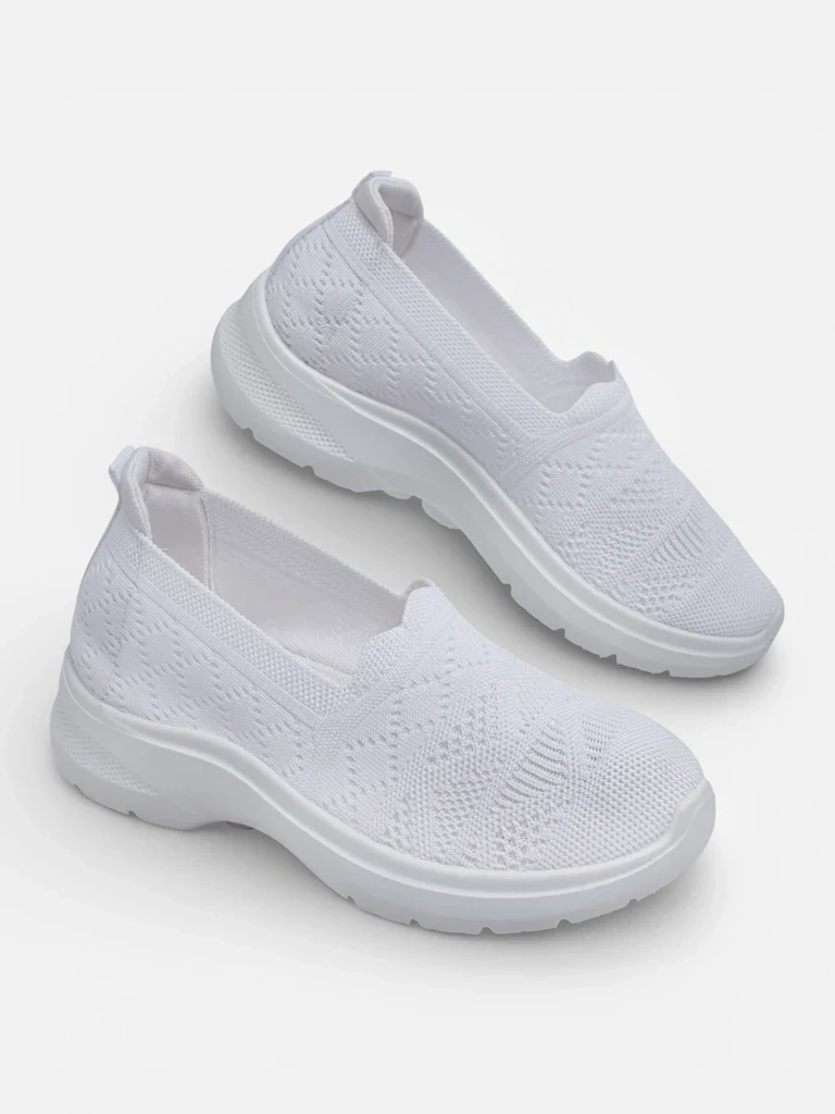 Dámske slip-on topánky Resti Iverra