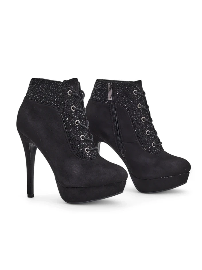 Resti Women&#039;s heeled ankle boots with rhinestones Efelolo