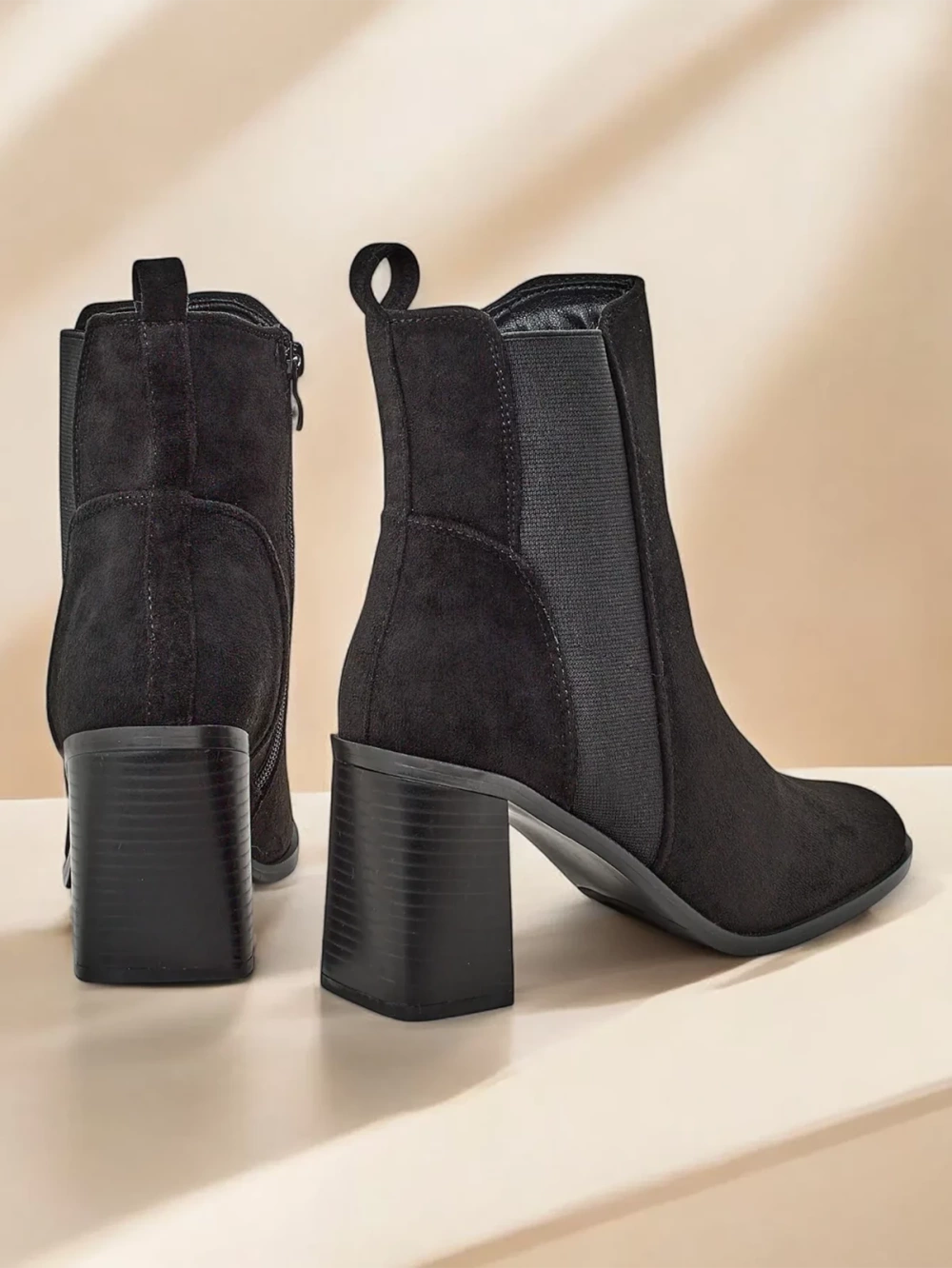 Resti Women's ankle boots on the heel Enotto
