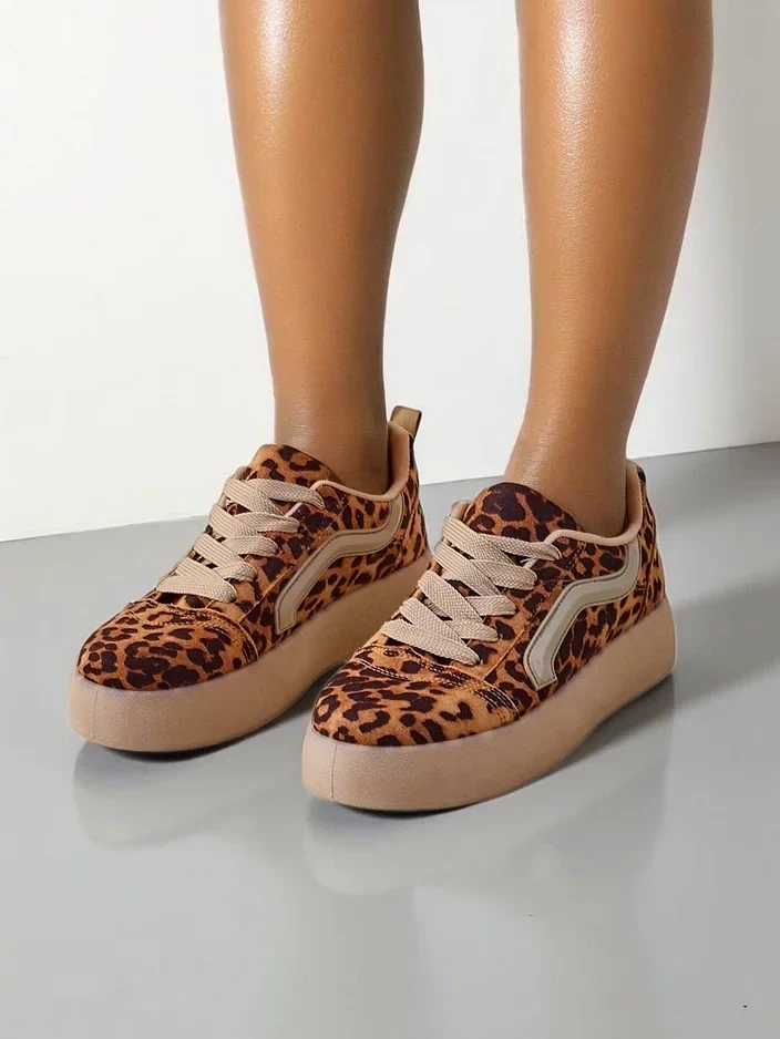 Resti Women's platform sports sneakers Ensis