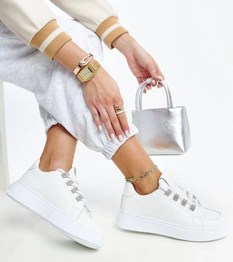 D/CEO White trainers Justar