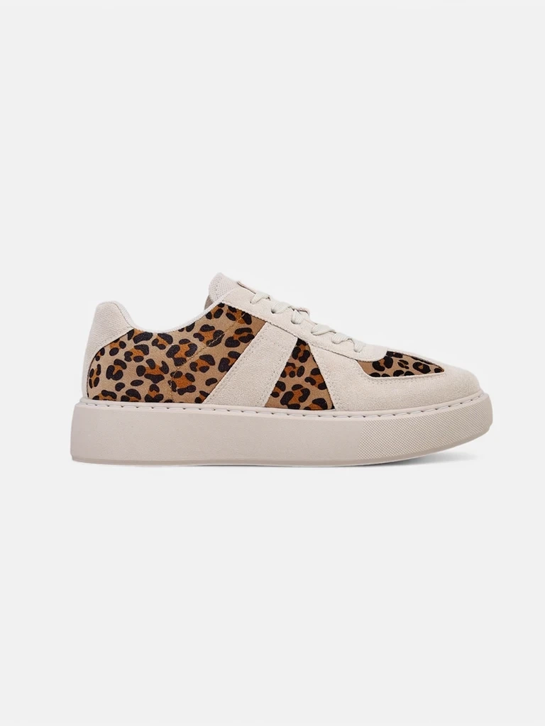 Resti Womens sporty sneakers with a leopard print Big Cat