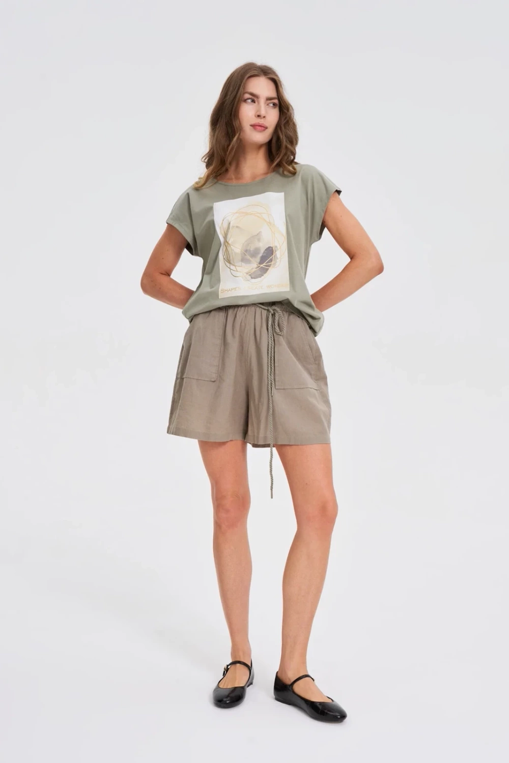 Marisse Loose Olive Shorts