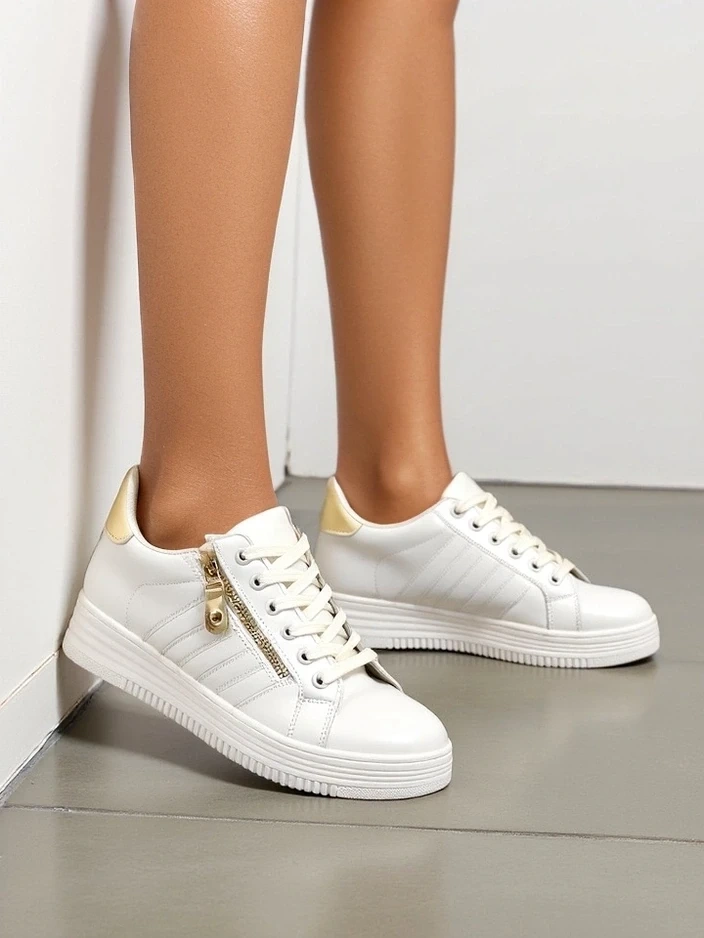 Resti Women's sporty sneakers with decorative zipper Evrove