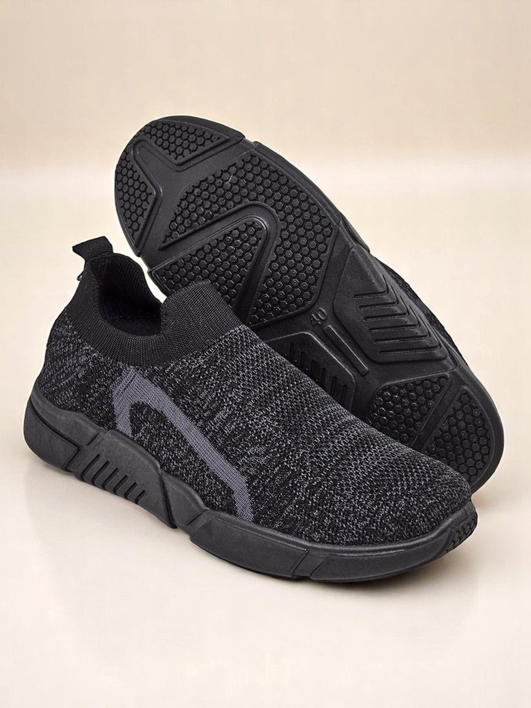 Resti Royal Fashion Women's slip-on fabric sports shoes Vena