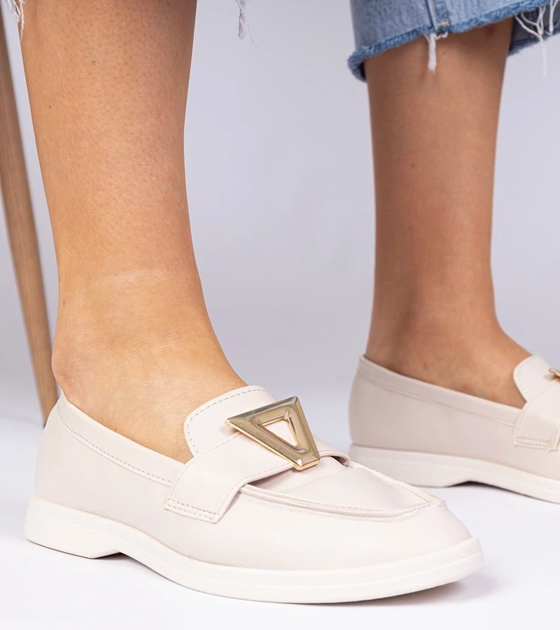 Gemre Mocasini de damă bej cu ornament elegant Viletta