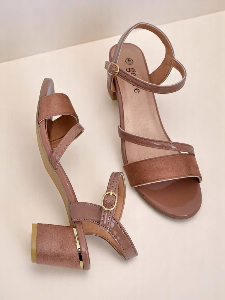 Resti Women&#039;s Patent Low Heel Sandals Grace Gloss