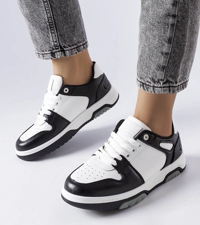 Gemre Adidași negri cu platformă Kristie