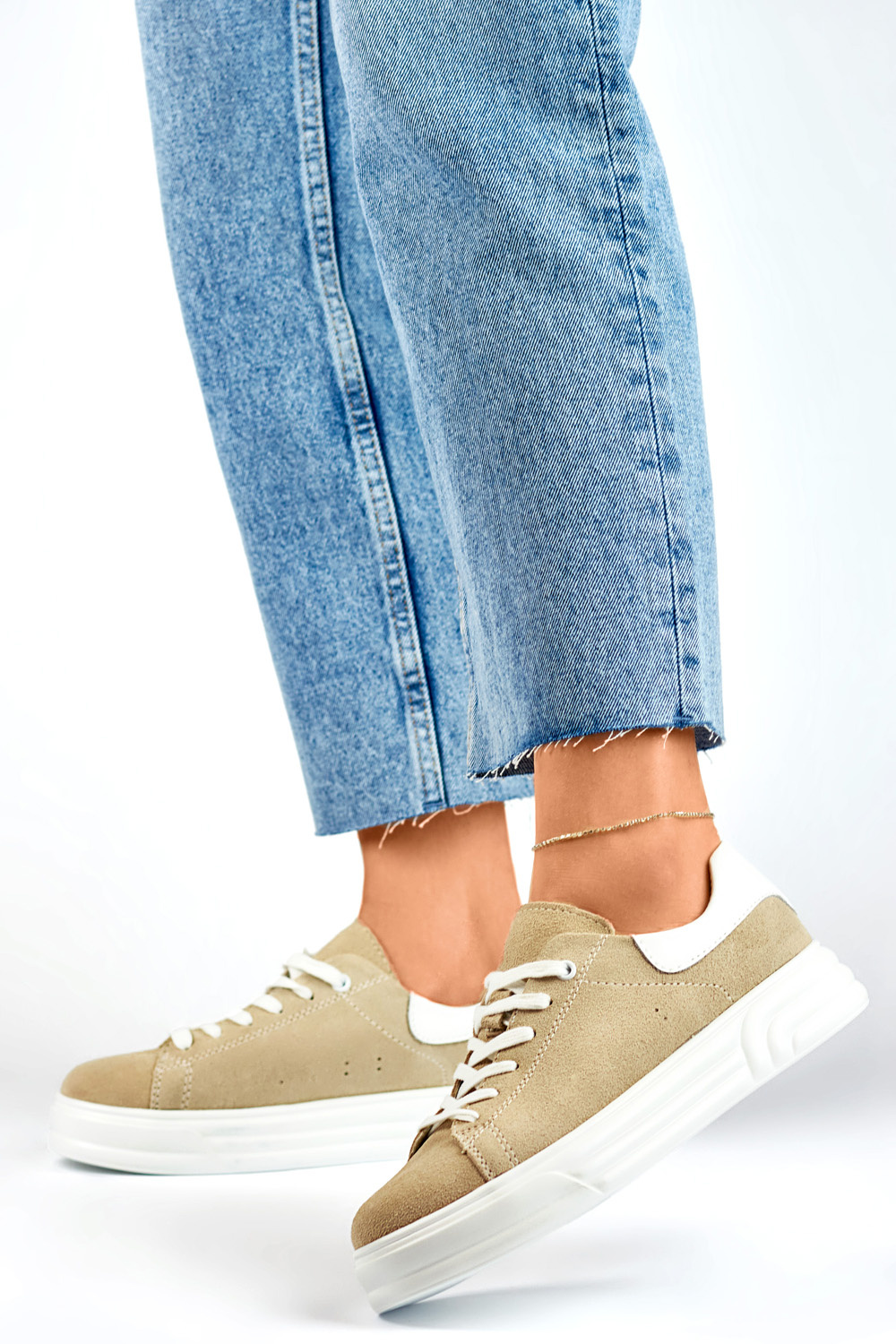 primohurt Skórzane buty damskie na płaskiej podeszwie beżowe