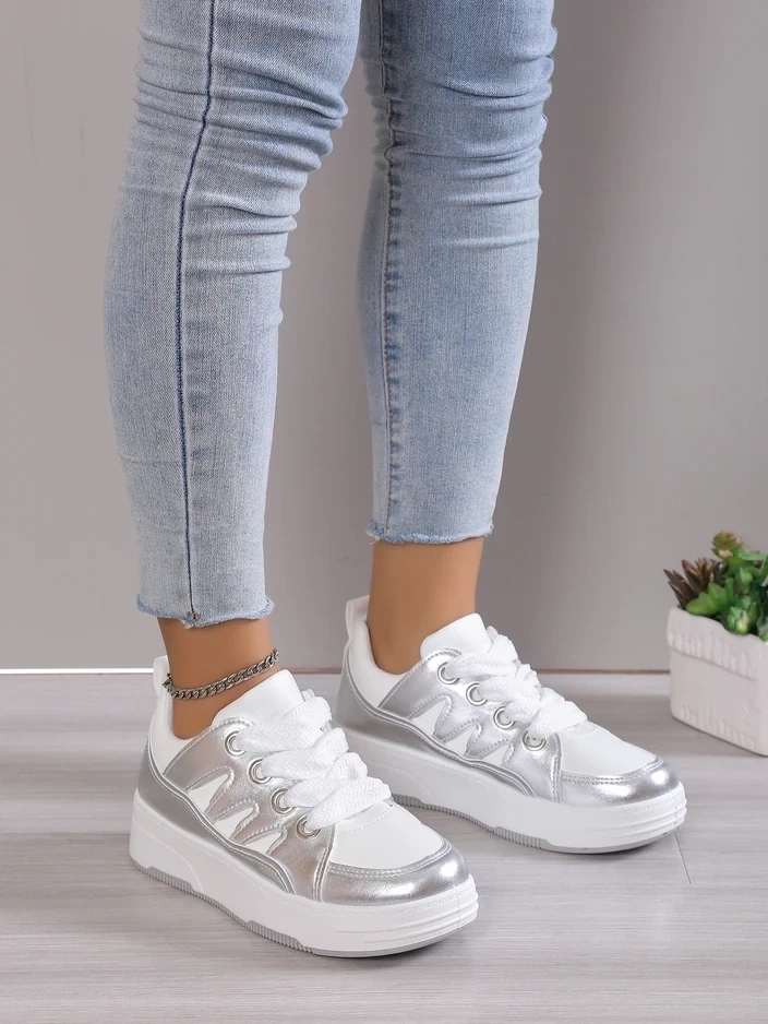 Resti Women's sneakers with a thicker sole Assaqi