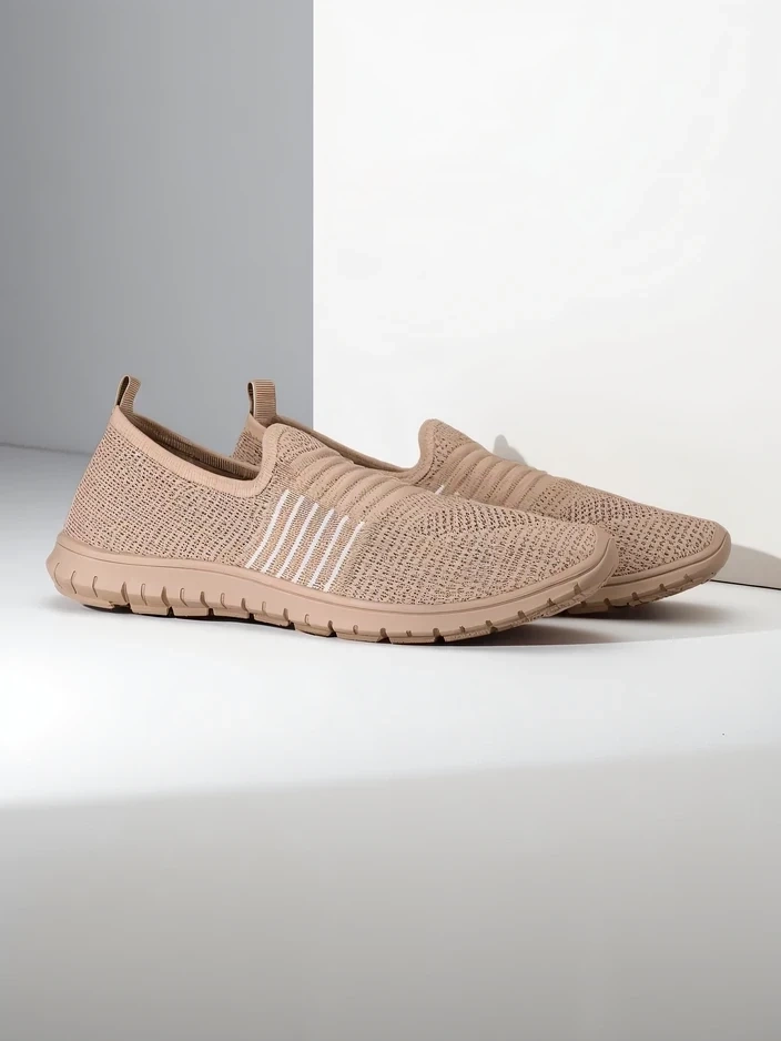 Resti Women's Slip-On Sports Shoes Ollabes