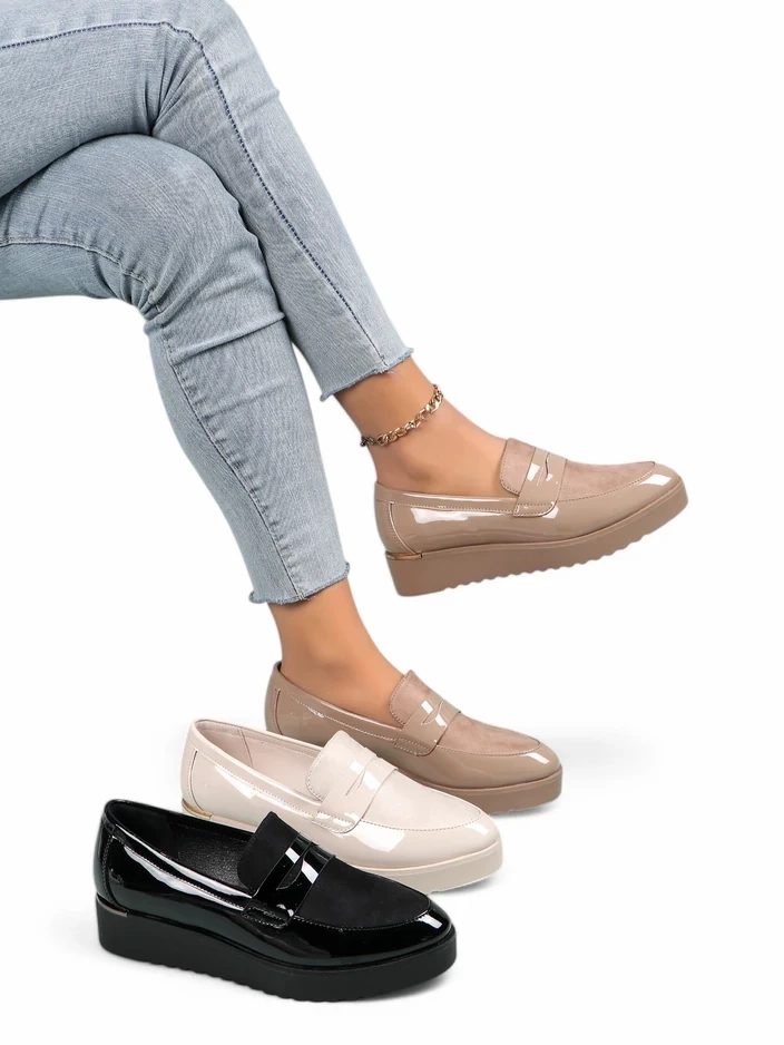 Resti Women&#039;s Patent Moccasins Afidale