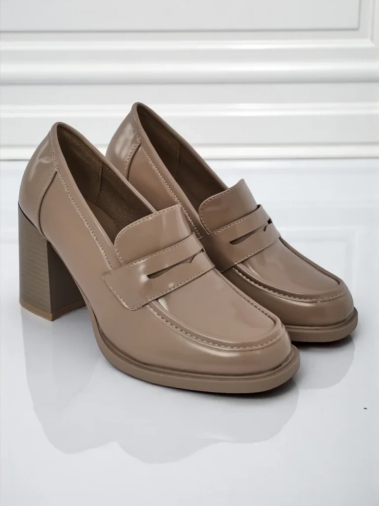 Resti Women&#039;s Heeled Loafers Minerva